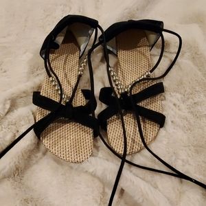 black lace-up flat sandals woven footbed & silver-tone bead embellishments Size5